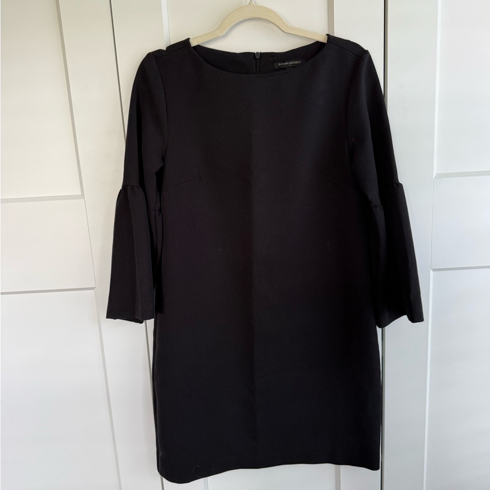 Banana Republic Black 3/4 sleeve Dress